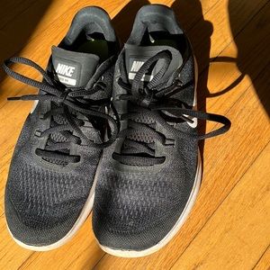 Nike Free RN sneakers. Women’s size 8.5.